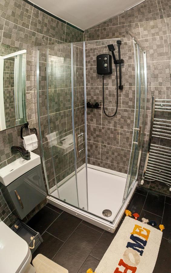 Luxury Comfort 1 Bedroom Suite Birmingham Bagian luar foto